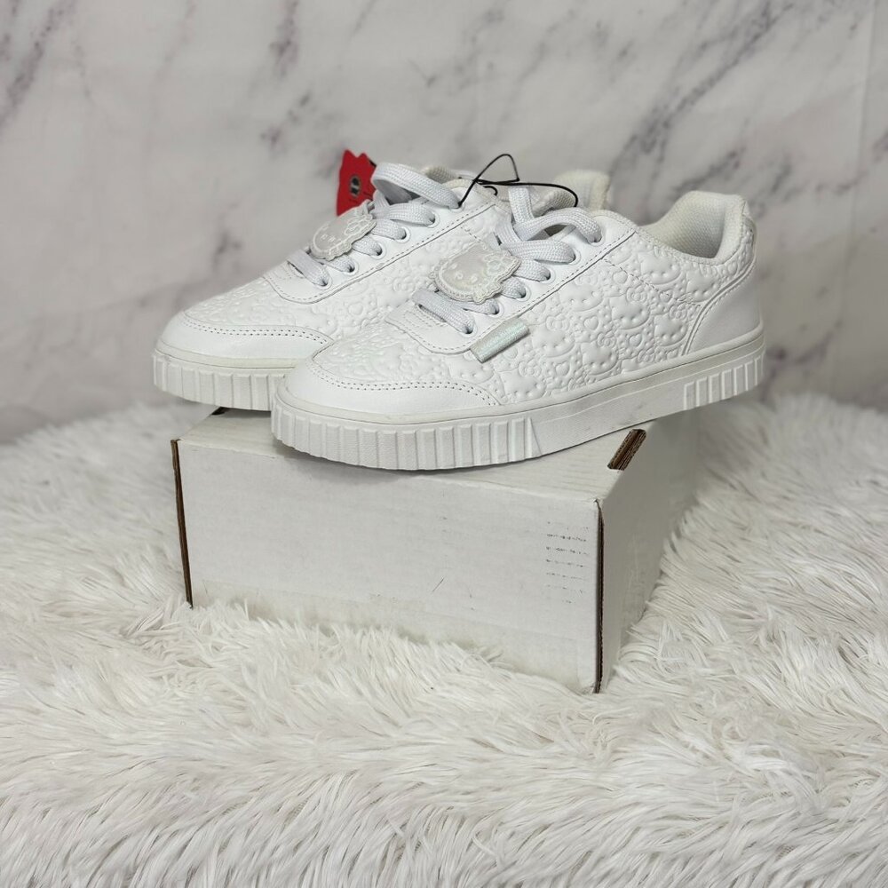 New Display w/o Box White Hello Kitty Faces Sneakers Women's 8/Girls 6